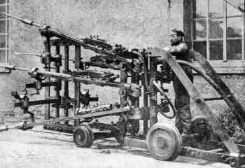 Bohrmaschinengestell