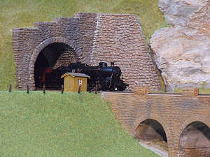 W�rterbude beim Tunnelportal