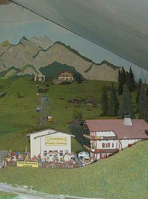 �bersicht Gondelbahn Plattalp - Waldegg