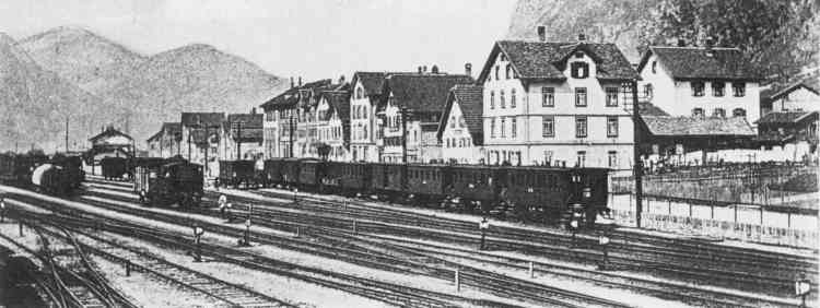 H�userzeile an der Gotthardstrasse in Erstfeld