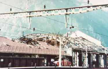 ausgebrannte Remisenhalle 1990