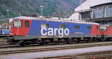 Re 620 060 im neuen Cargo-Design